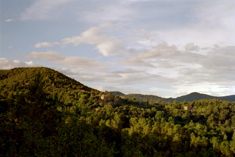 003_34a.jpg